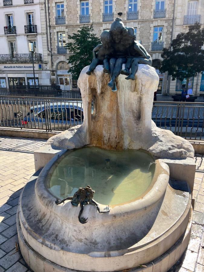 Rempart Tivoli Coeur De Ville 디종 외부 사진